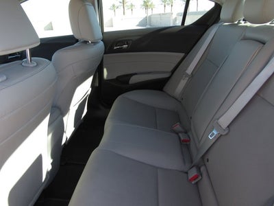 2017 Acura ILX w/Premium Pkg