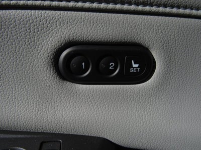 2017 Acura ILX w/Premium Pkg