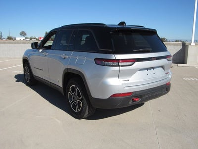 2022 Jeep Grand Cherokee Trailhawk