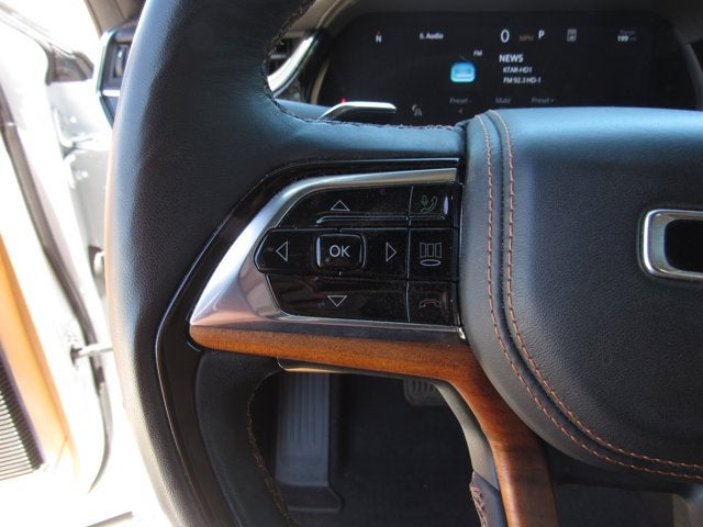 2023 Jeep Grand Cherokee L Summit Reserve