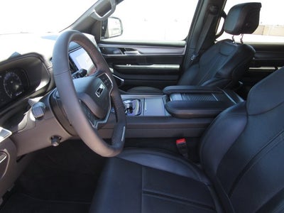 2025 Jeep Wagoneer Series II Carbide