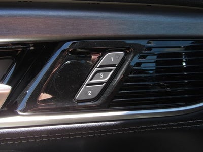 2025 Jeep Wagoneer Series II Carbide