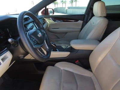 2017 Cadillac XT5 Luxury FWD