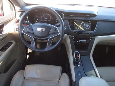 2017 Cadillac XT5 Luxury FWD