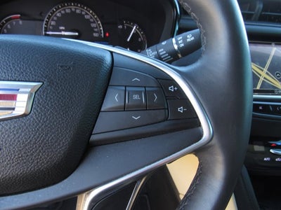 2017 Cadillac XT5 Luxury FWD