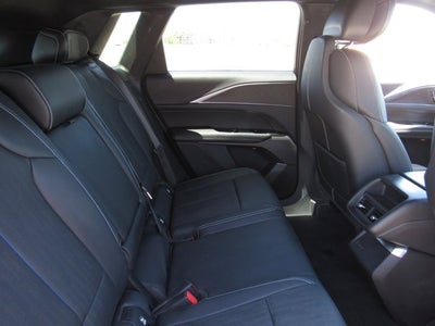 2024 Cadillac LYRIQ Sport