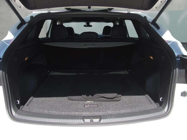 2023 Volkswagen Atlas Cross Sport 3.6L V6 SEL Premium R-Line
