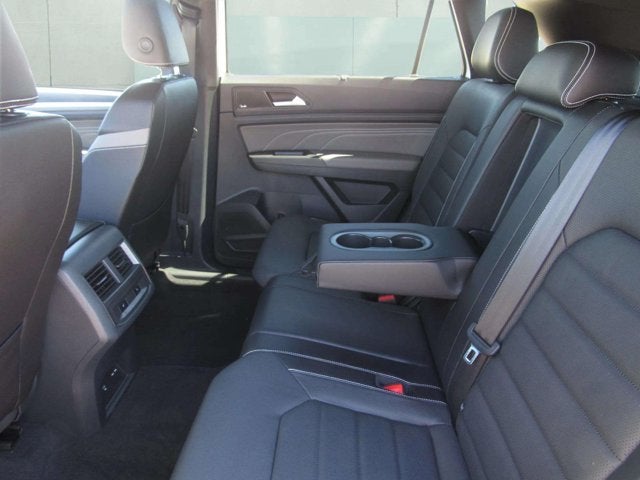 2023 Volkswagen Atlas Cross Sport 3.6L V6 SEL Premium R-Line