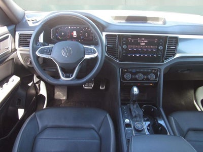 2023 Volkswagen Atlas Cross Sport 3.6L V6 SEL Premium R-Line