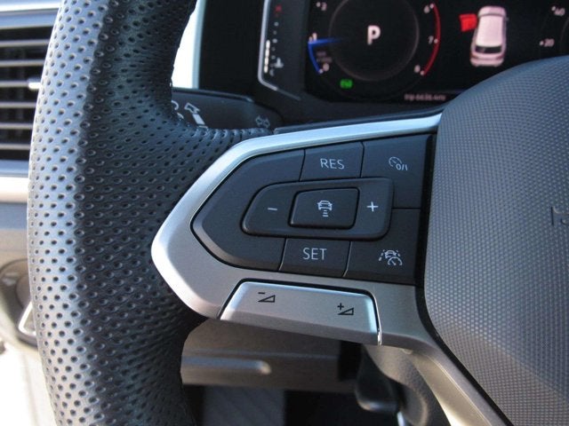 2023 Volkswagen Atlas Cross Sport 3.6L V6 SEL Premium R-Line