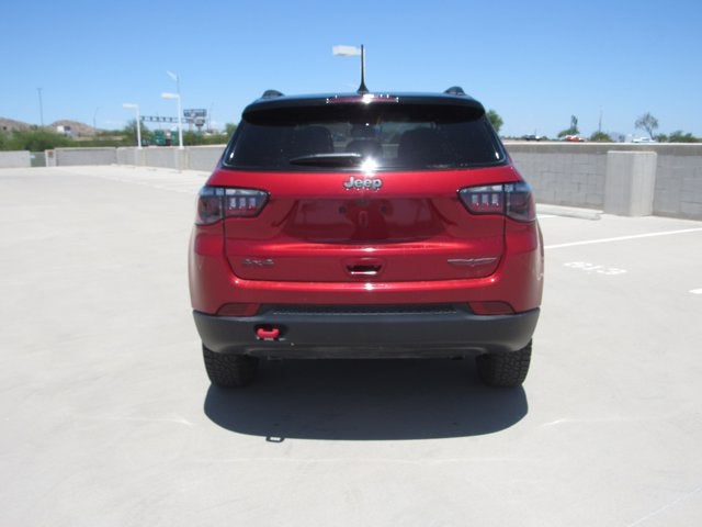 2025 Jeep Compass Trailhawk