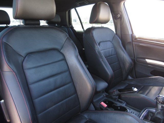 2016 Volkswagen Golf GTI SE