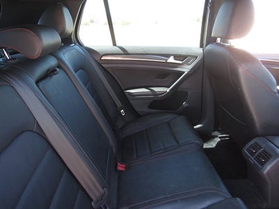 2016 Volkswagen Golf GTI SE