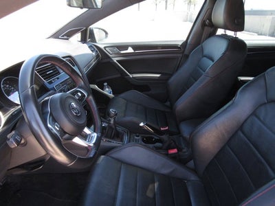 2016 Volkswagen Golf GTI SE