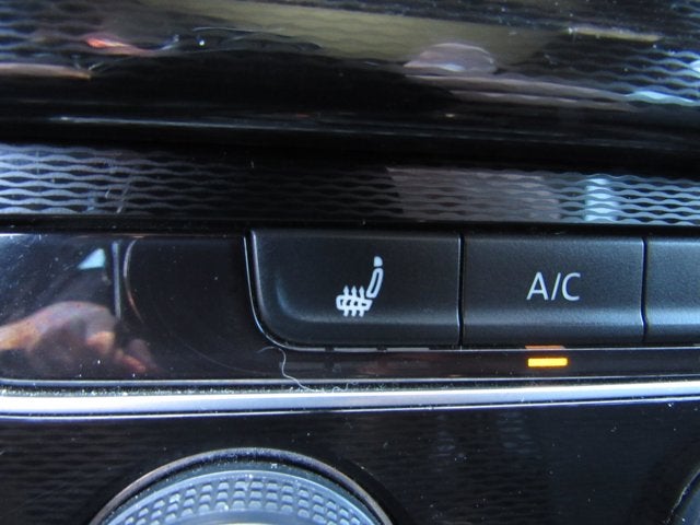 2016 Volkswagen Golf GTI SE