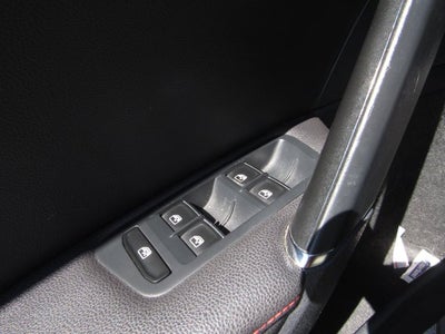 2016 Volkswagen Golf GTI SE