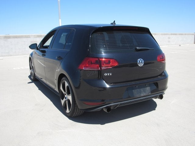 2016 Volkswagen Golf GTI SE