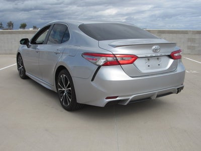 2018 Toyota Camry SE