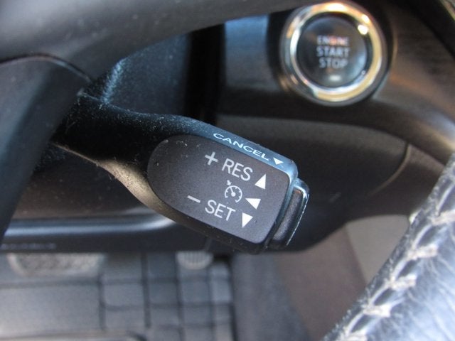 2016 Toyota Avalon XLE