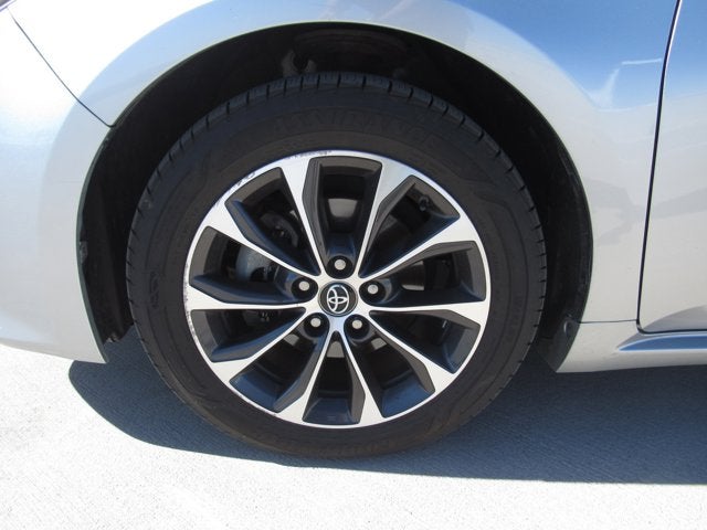 2016 Toyota Avalon XLE