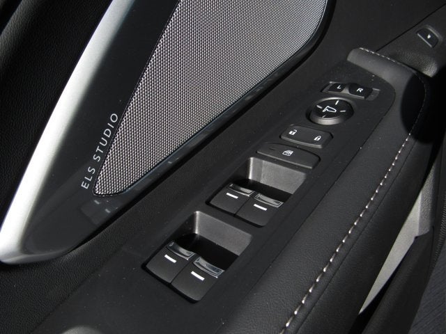 2025 Acura RDX w/Technology Package