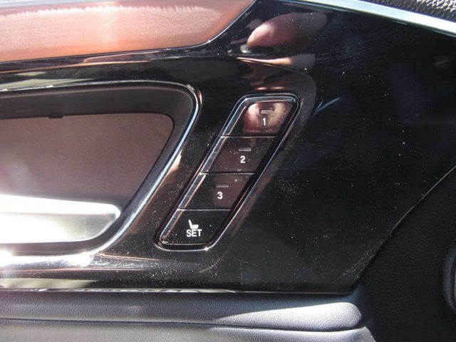 2022 Acura MDX w/Technology Package