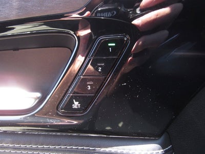 2022 Acura MDX w/Advance Package