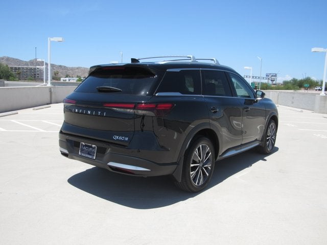 2026 INFINITI QX60 LUXE