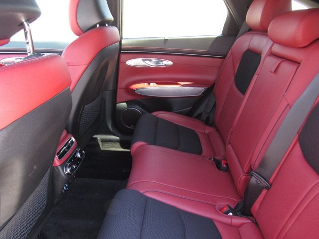 2024 Genesis GV70 2.5T