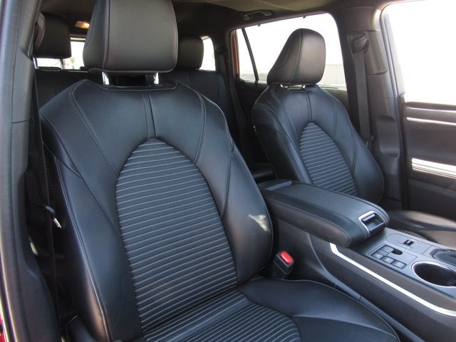 2023 Toyota Highlander XSE