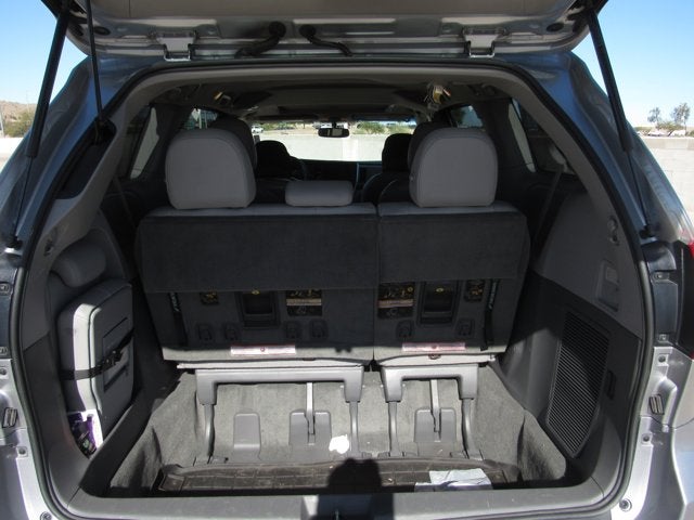 2017 Toyota Sienna XLE