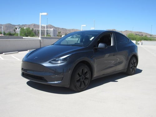2024 Tesla Model Y Standard Range