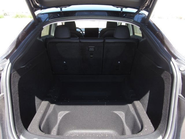 2024 Tesla Model Y Standard Range