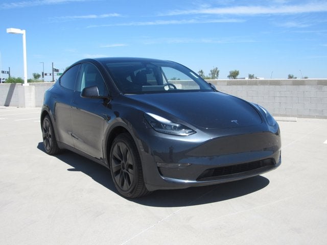 2024 Tesla Model Y Standard Range