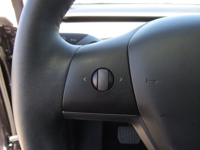 2024 Tesla Model Y Standard Range