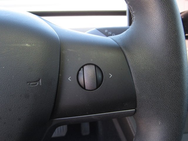 2024 Tesla Model Y Standard Range