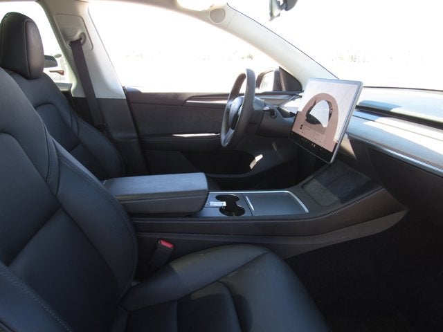 2024 Tesla Model Y Standard Range