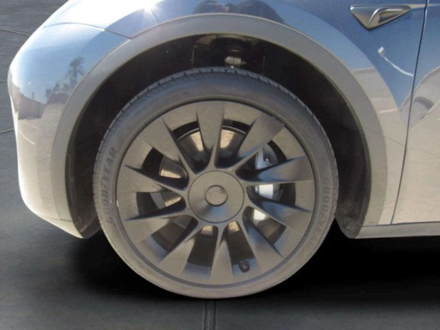 2025 Tesla Model Y Long Range