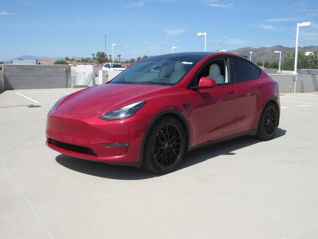 2023 Tesla Model Y Performance