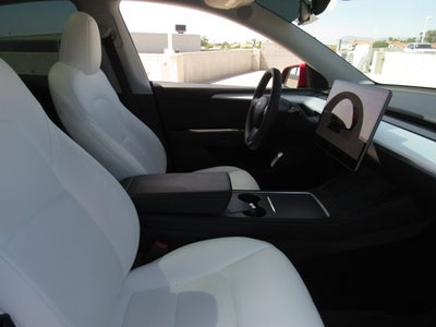 2023 Tesla Model Y Performance