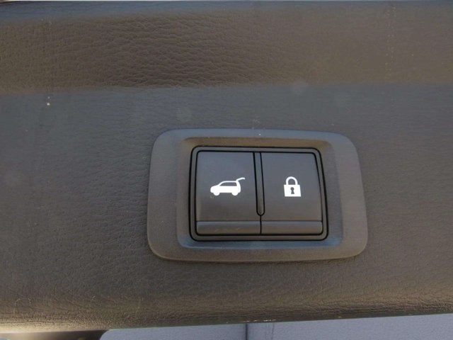 2025 Mitsubishi Outlander Plug-In Hybrid SEL