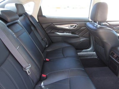 2016 INFINITI Q70L 3.7