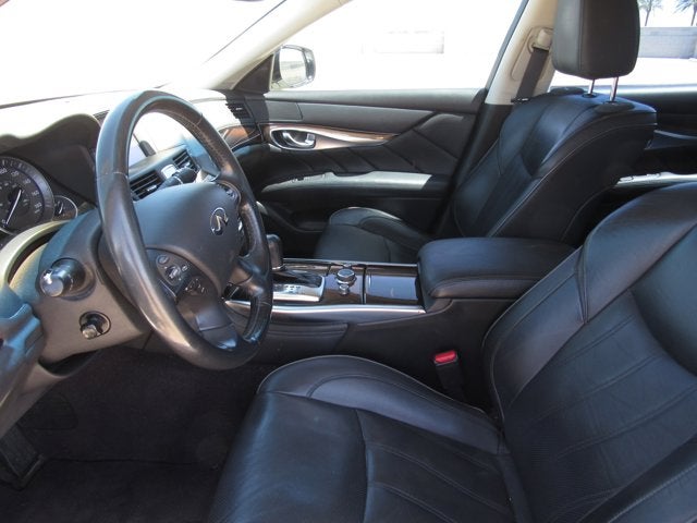 2016 INFINITI Q70L 3.7