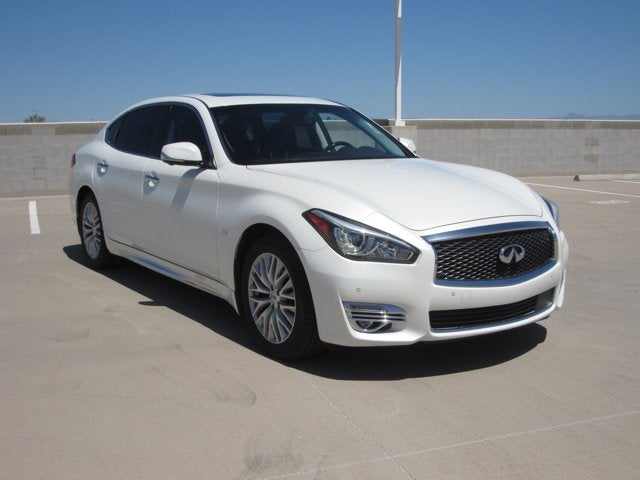 2016 INFINITI Q70L 3.7