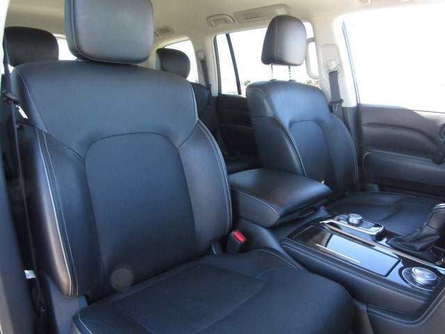 2024 INFINITI QX80 LUXE