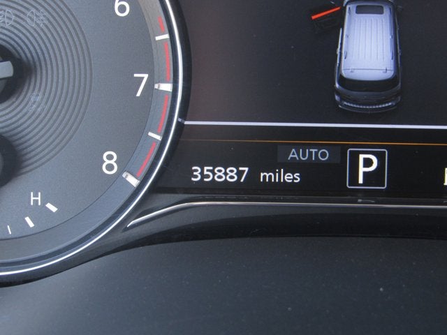 2024 INFINITI QX80 LUXE