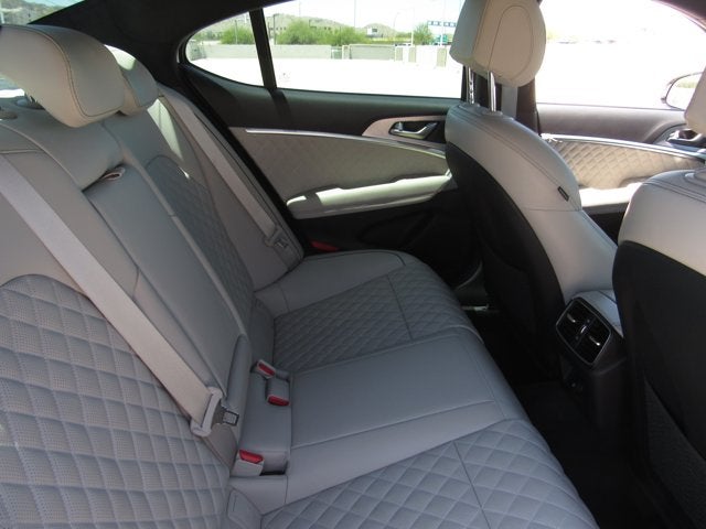 2023 Genesis G70 3.3T