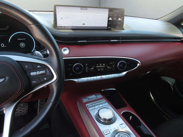 2023 Genesis GV70 2.5T