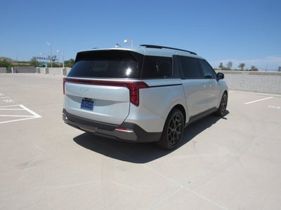 2025 Kia Carnival SX
