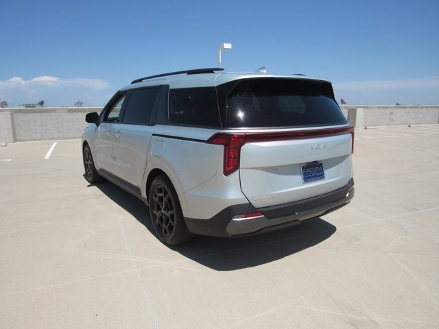 2025 Kia Carnival SX